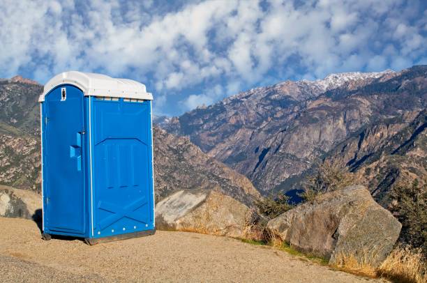 Portable Toilet Options We Offer in Kildeer, IL