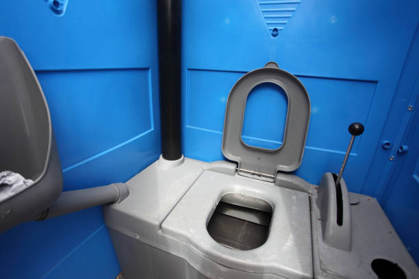 Porta potty delivery and setup in Kildeer, IL