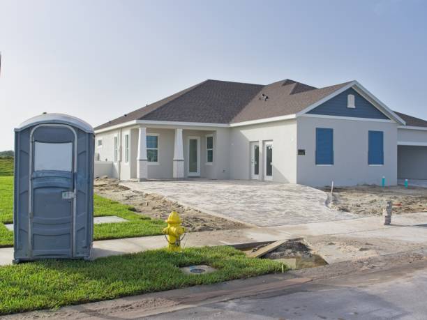 Portable Toilet Options We Offer in Kildeer, IL